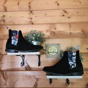 DUKE + DEXTER Woolf Handmade Black Suede Leather Chelsea Boot Racing Sport Sz 11